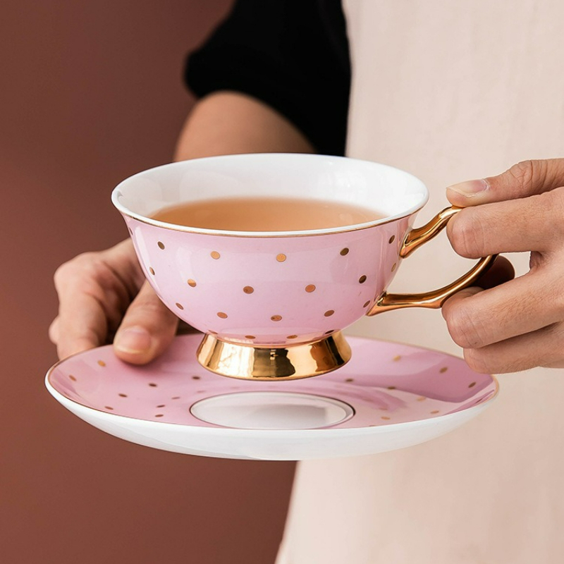 แก้วกาแฟเซรามิกสีชมพูพร้อมจานร - Kitchen Baking Utensil Set บทวิจารณ์และราคา