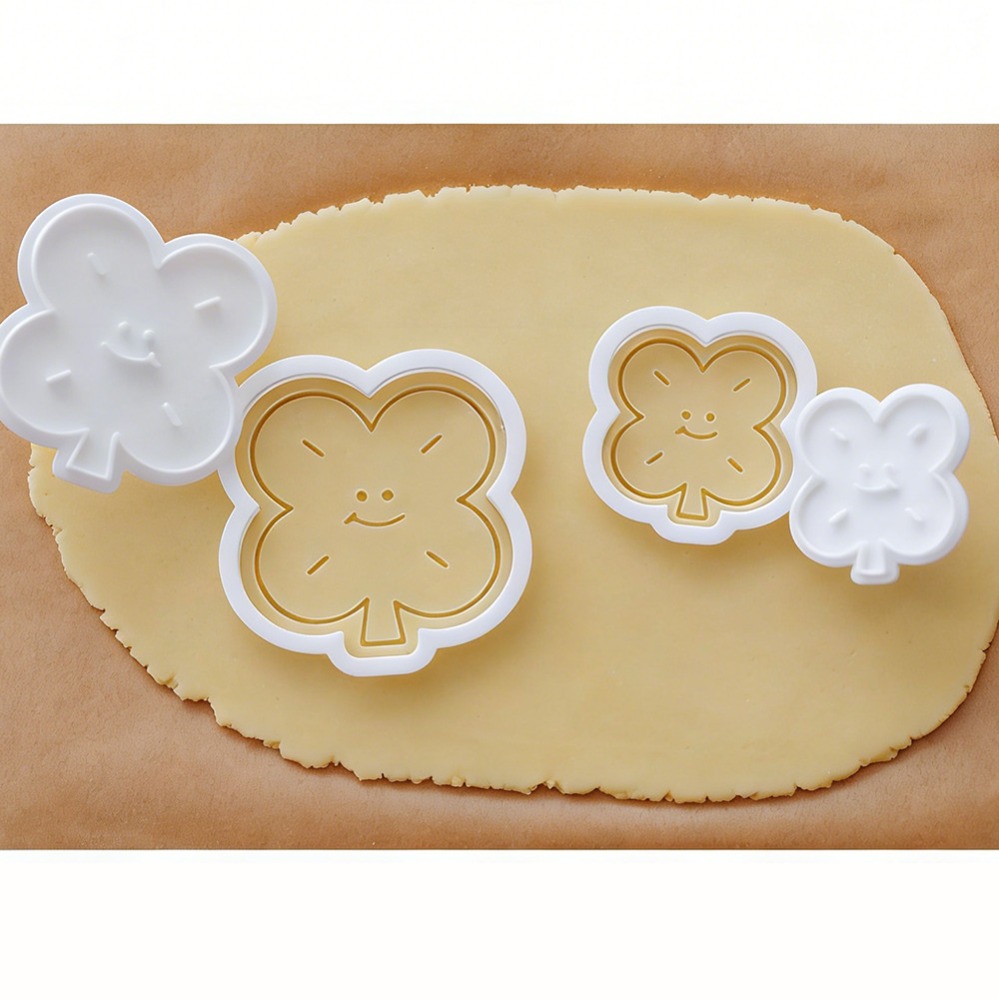 แม่พิมพ์คุกกี้รูปใบโคลเวอร์สี่ - Kitchen Baking Products บทวิจารณ์และราคา